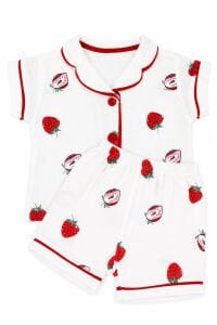 Kız Bebek Beyaz Kırmızı Çilek Baskılı Müslin Şortlu Pijama Takımı