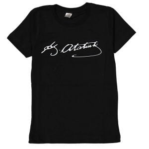Unisex Siyah Beyaz K. Atatürk Kabartmalı İmzalı Kısa Kol Tişört