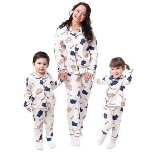 Kadın Anne Ekru Kahve Laci Biyeli Smile Yazılı Ayıcık Desenli Kruvaze Yaka Pijama Takımı