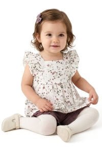 Kız Bebek Beyaz Mor Minik Çiçek Desenli Kolları Fırfırlı Müslin 2'li Takım