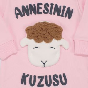 Kız Bebek Pembe Annesinin Kuzusu Yazılı Çıtçıtlı Tulum