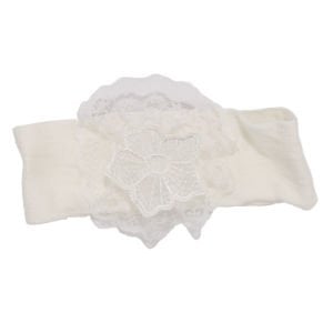 Kız Bebek Ekru İncili Çicek Bandana Patik Set 0-6 Ay