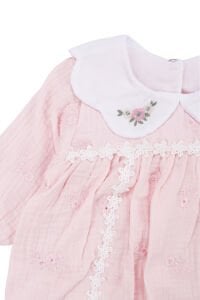 Kız Bebek Pembe Nakışlı Yakalı Fistolu Müslin Elbise