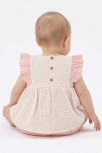 Kız Bebek Ekru Pembe Kolları Fırfırlı Fisto Fiyonklu Desenli Şortlu Müslin 2'li Takım