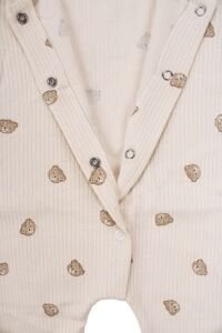 Unisex Ekru Bej Ayılı Desenli Fitilli Manşetli Tulum