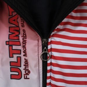 Erkek Çocuk Siyah Renkli Çizgili Ultimate Yazılı Kapşonlu Şisme Mont